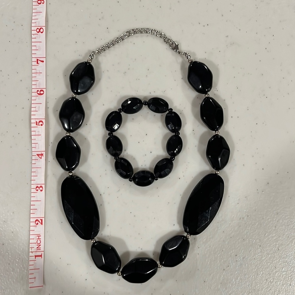 Black Large Stone Necklace & Bracelet Set